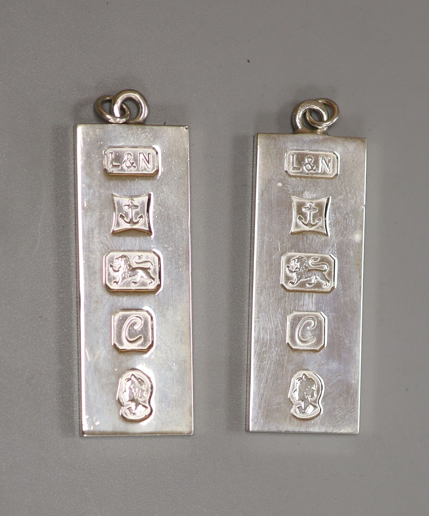 Small silver including three butter dishes, vesta case, two napkin rings etc.